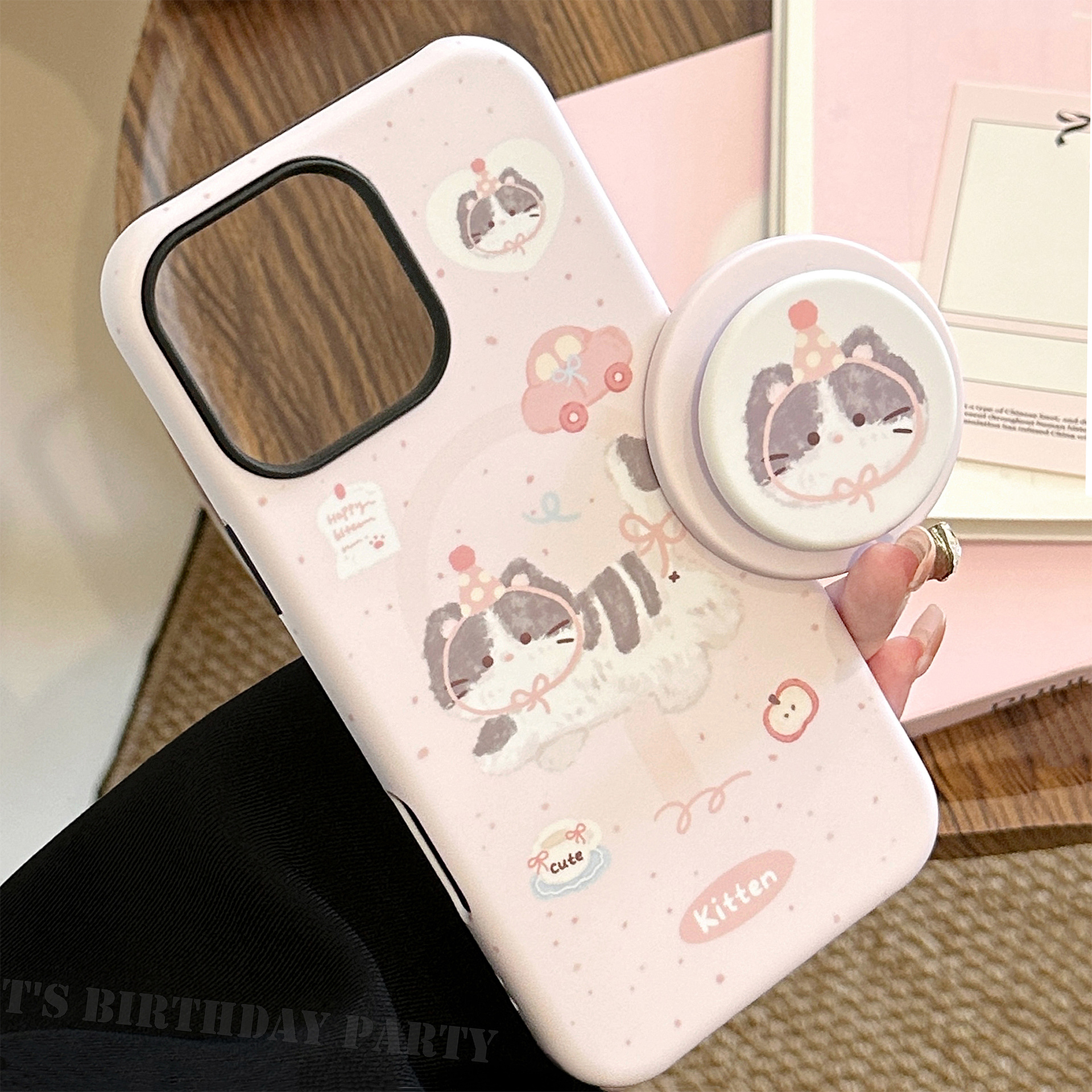 Korean Pink Cartoon Cat Magnet – Phone Cases Girly recenzja i cena