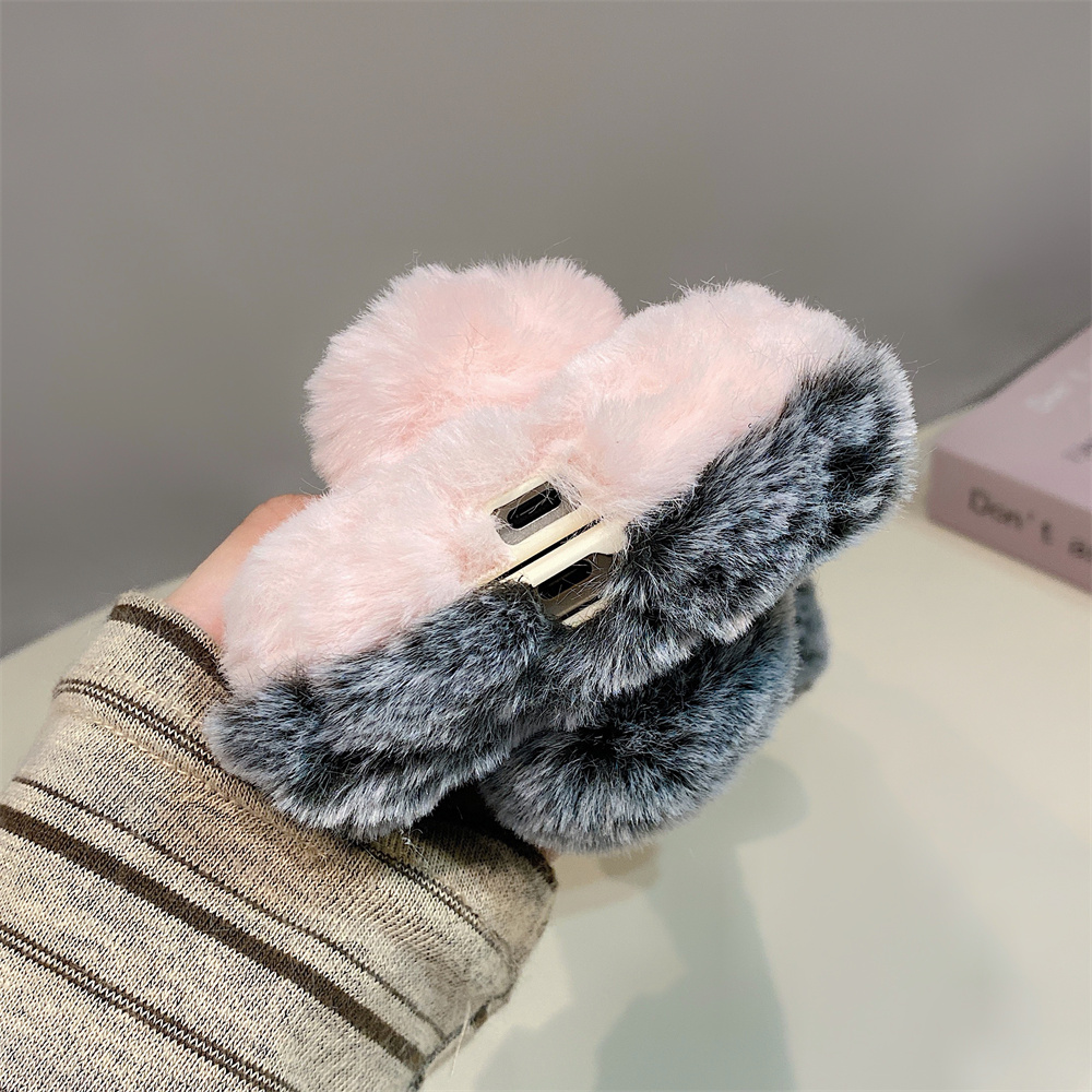 Cute Rabbit Ears Fluffy Stand  – Phone Cases Cute recenzja i cena